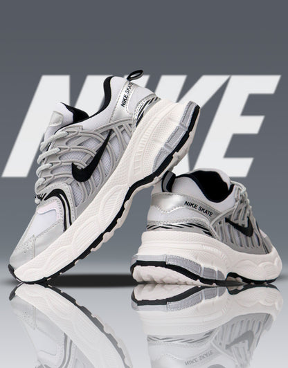 Gray helmet for bikers