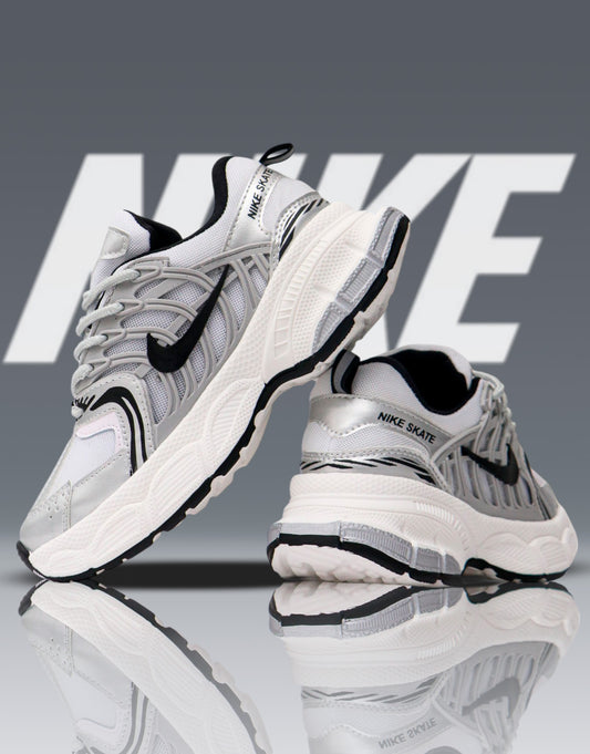 Gray helmet for bikers