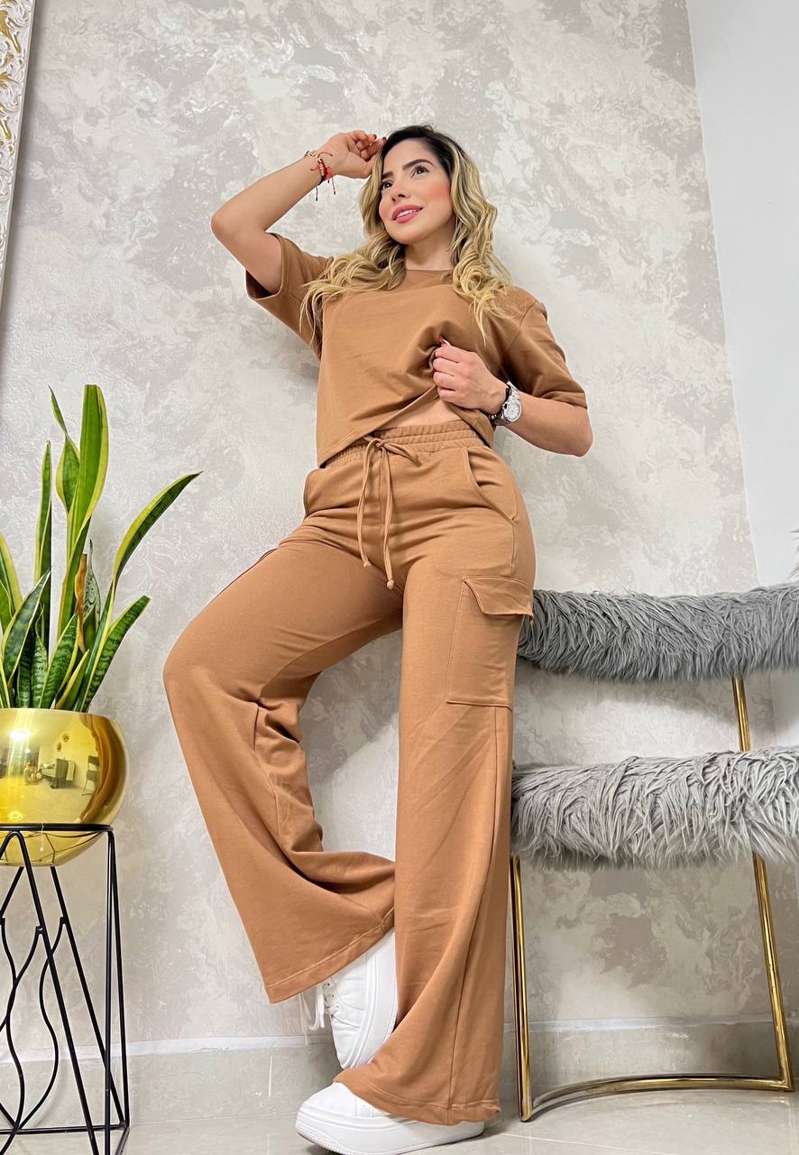 CONJUNTO CARGO BOTA CAMPANA🌸